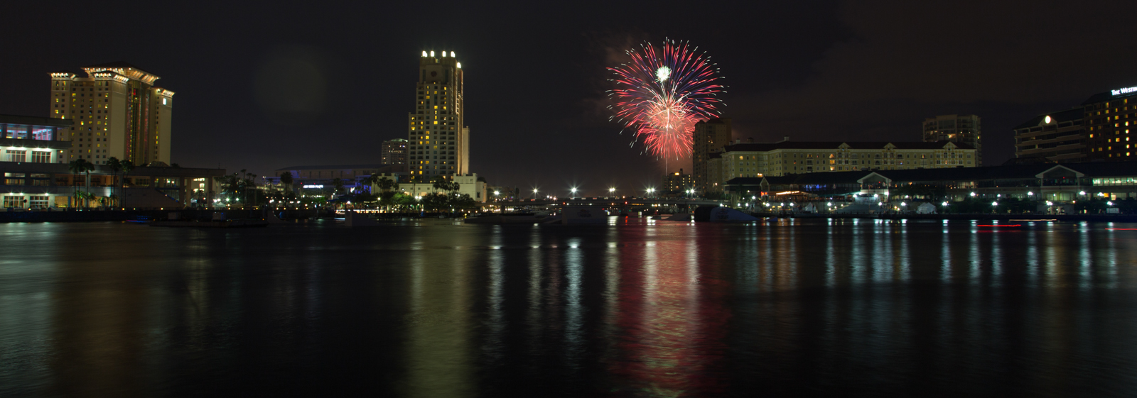 Tampa Fireworks Pano