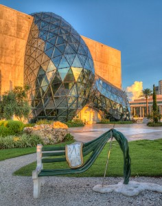 Dali Museum and Bench