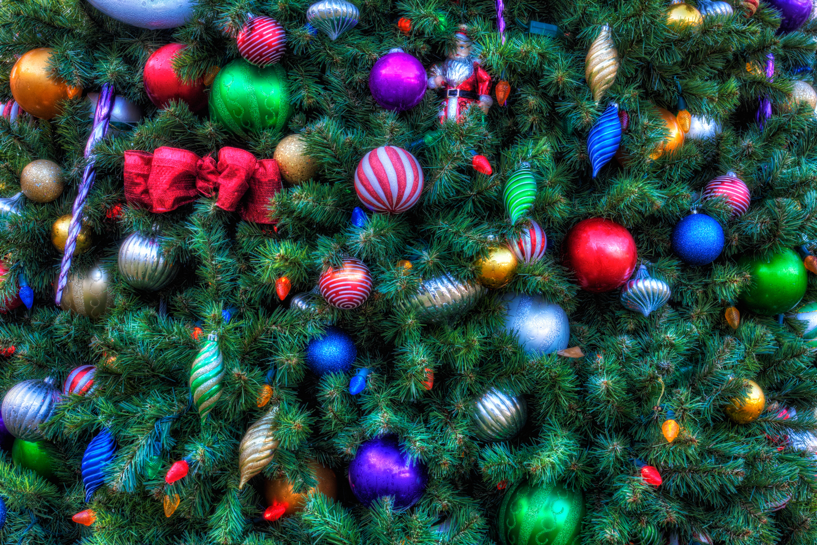 Ornaments on Boardwalk Christmas Tree