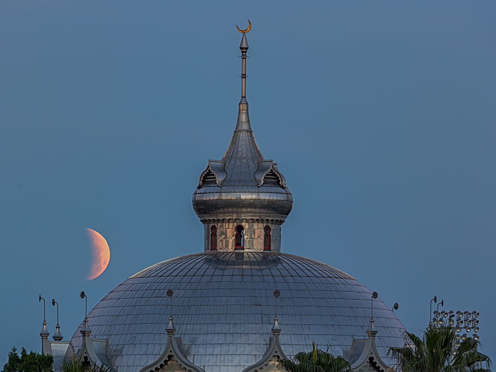 Lunar Eclipse over University of Tampa